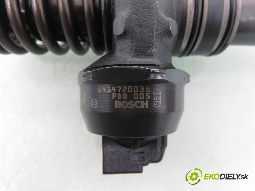 AUDI A4 Avant (8D5, B5) KOMBI 2000 85,00 1.9 TDI - AJM 1896,00 Vstrekovač 045130073T ; RB324286FR ; 0414720035 (Vstrekovač paliva)