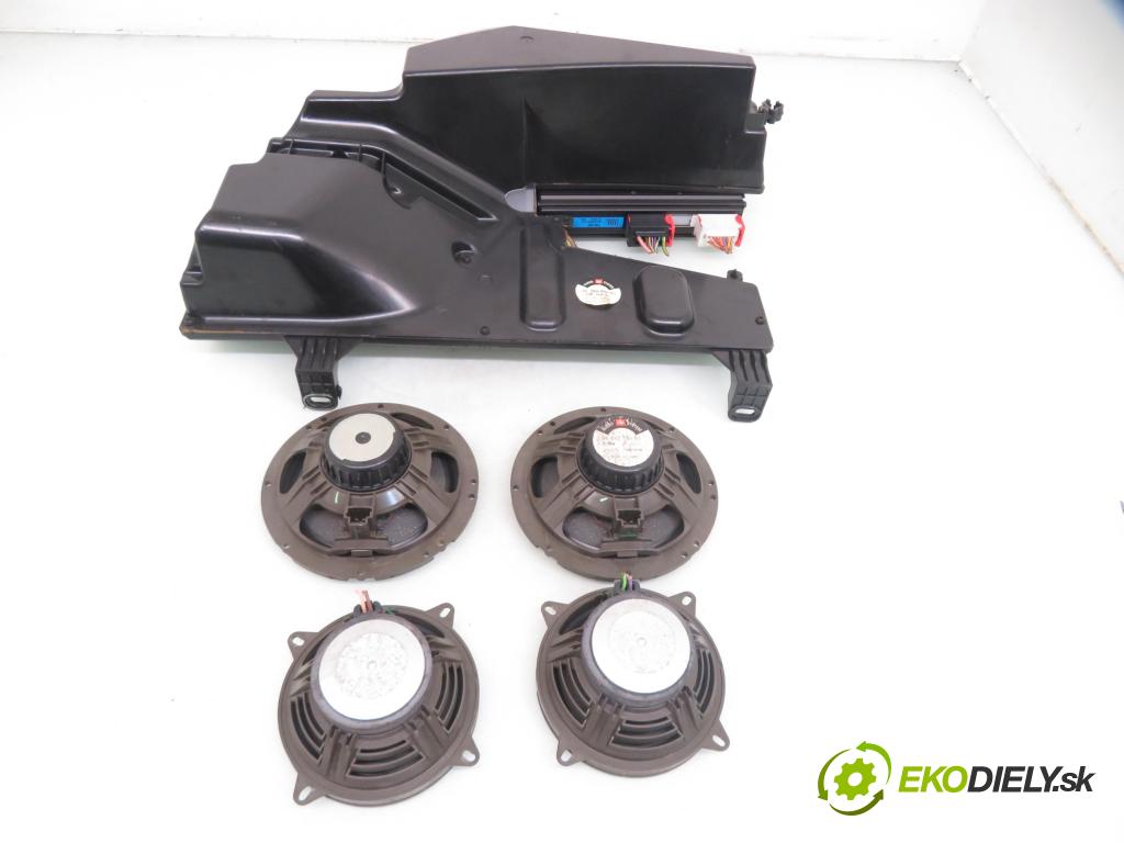 PEUGEOT 207 (WA_, WC_) HB 2009 110,00 1.6 THP 1598,00 subwoofer 9658569480 ; 9648278080 (Audio zariadenie)
