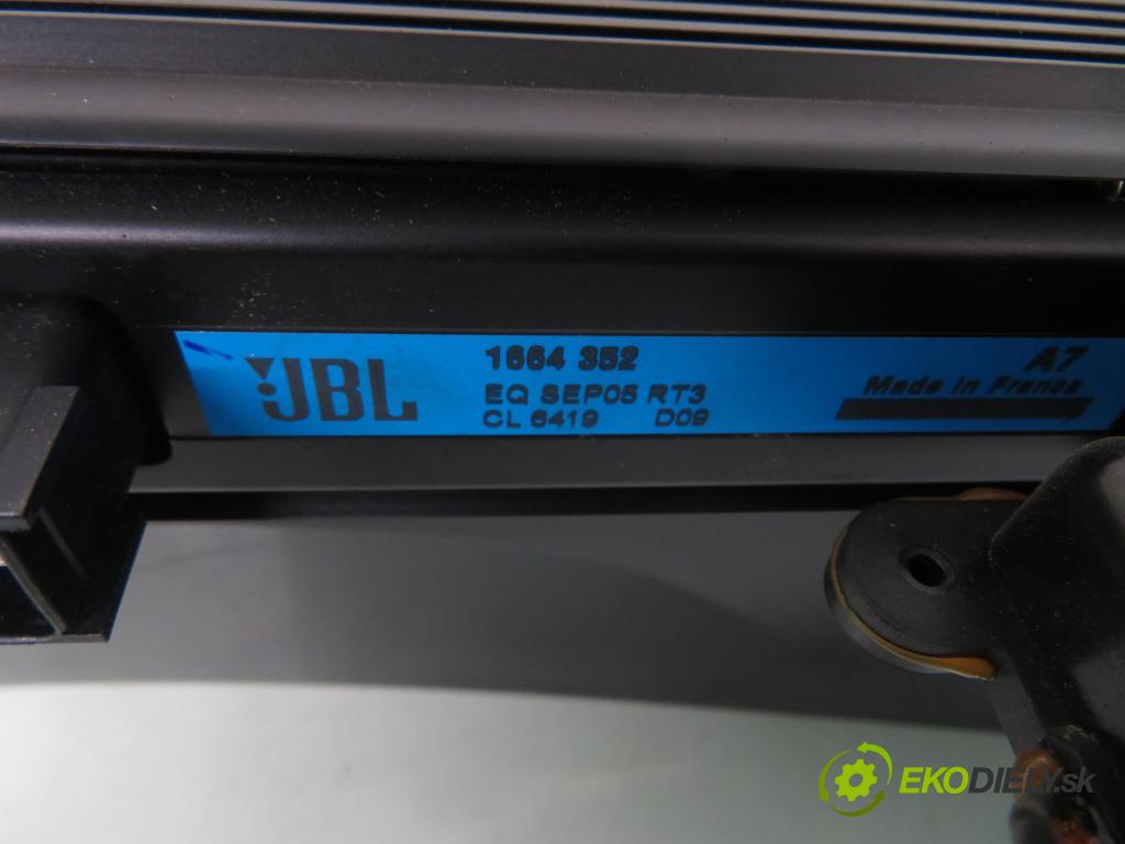 PEUGEOT 207 (WA_, WC_) HB 2009 110,00 1.6 THP 1598,00 subwoofer 9658569480 ; 9648278080 (Audio zariadenie)