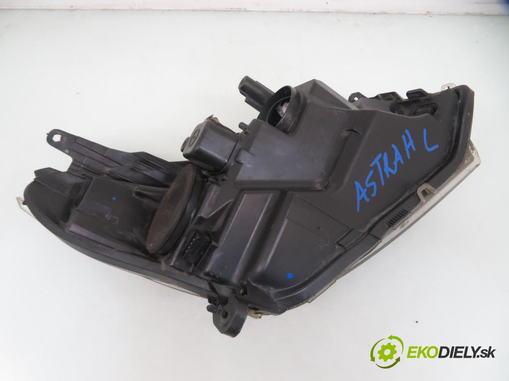 OPEL ASTRA H (A04) HB 2004 74,00 1.7 CDTI 100 - Z 17 DTH 1686,00 Svetlo LP 1LG27037003 ; 24451030