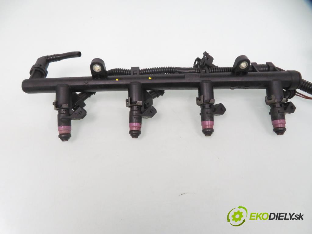 RENAULT SCENIC II (JM0/1_) MINIVAN 2004 99,00 2.0 135 - F4R 770 1998,00 lišta vstřikovací H132259 ; 8200135504 (Vstřikovací lišta)