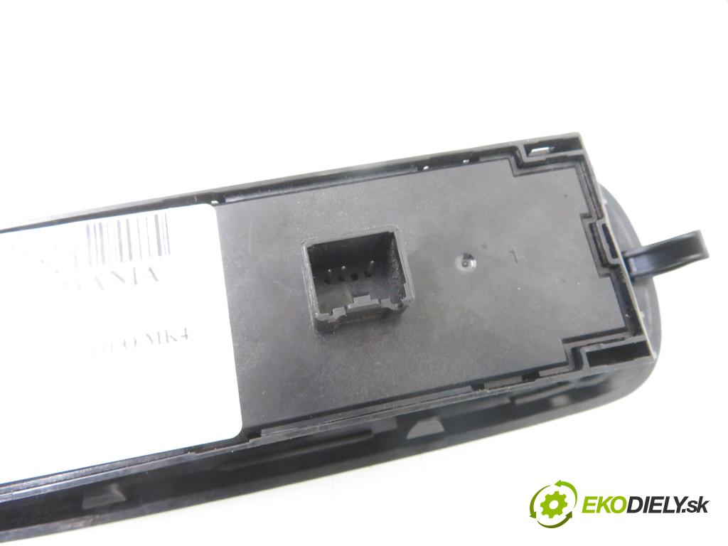 FORD MONDEO IV (BA7) LIFTBACK 2008 92,00 1.8 TDCi - QYBA 1753,00 Panel ovládaní oken 7S7T14A132BC ; A2808880016