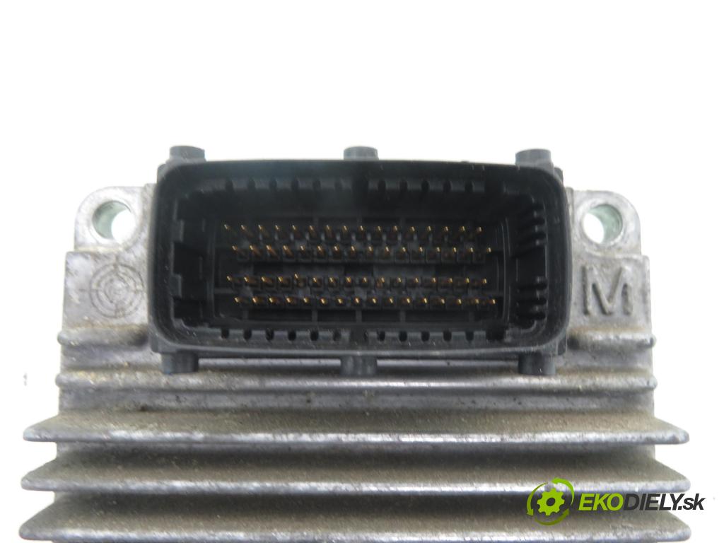 OPEL MERIVA A nadwozie wielkoprzestrzenne (MPV) (X03) HB 2003 74,00 1.6 16V - Z 16 XE 1598,00 Riadiaca jednotka Motor 12214810