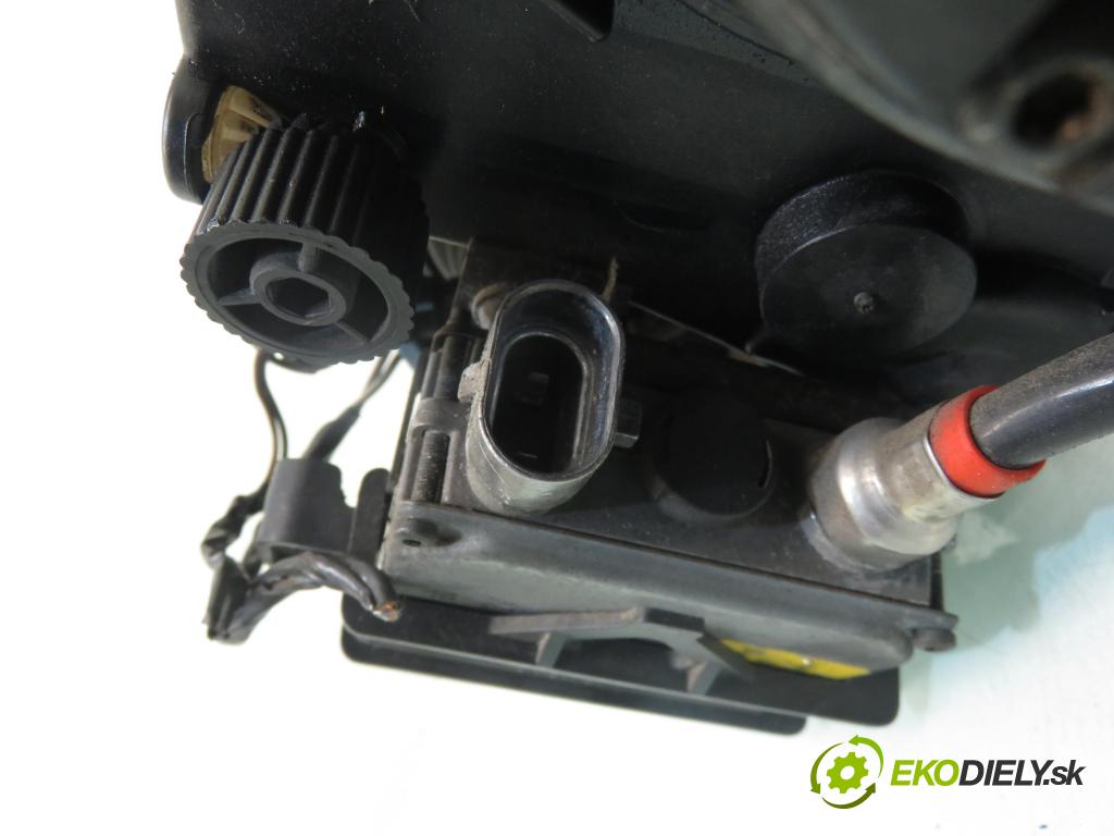 BMW 5 Touring (E39) KOMBI 1999 105,00 525 tds - M51 D25 (256T1) 2497,00 Svetlo PP 5DV00776029