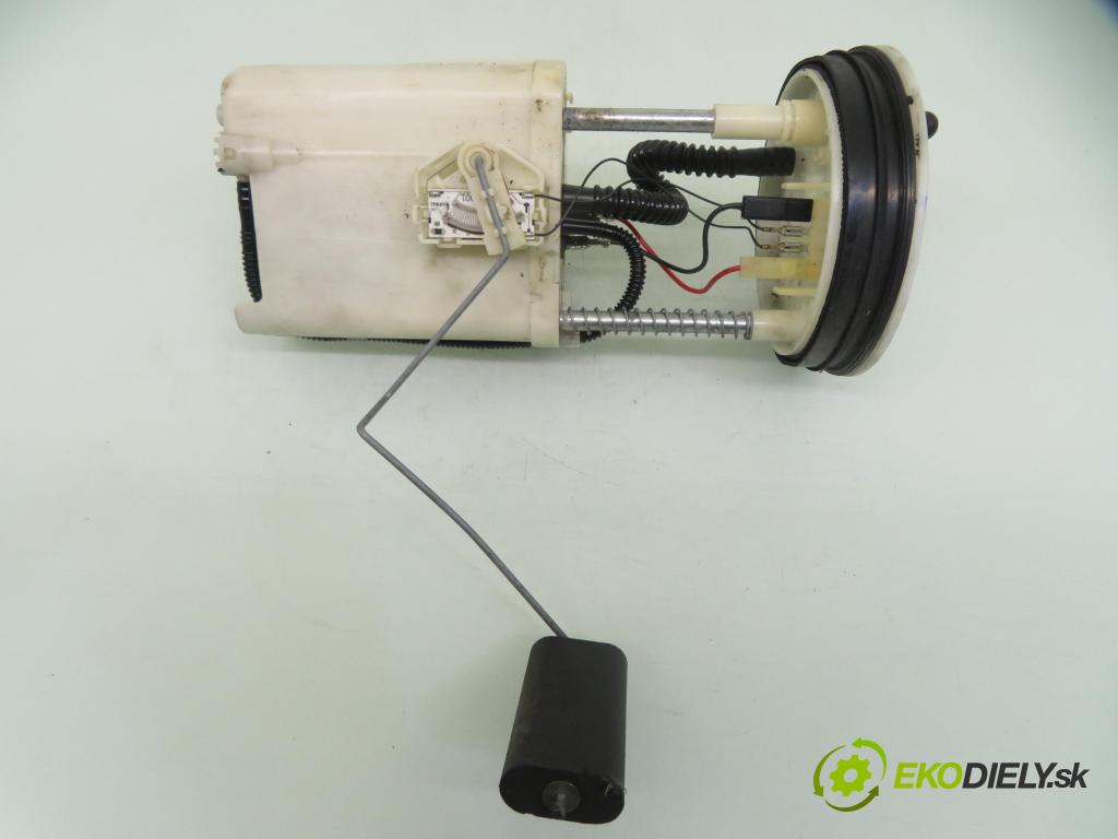 VW GOLF IV (1J1) HB 2003 55,00 1.4 16V - AHW 1390,00 pumpa paliva 700468840