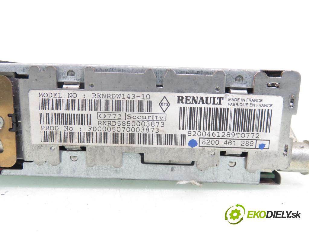 RENAULT SCENIC II (JM0/1_) MINIVAN 2005 88,00 1.9 DCI - F9Q 812 1870,00 RADIO CD 8200461289