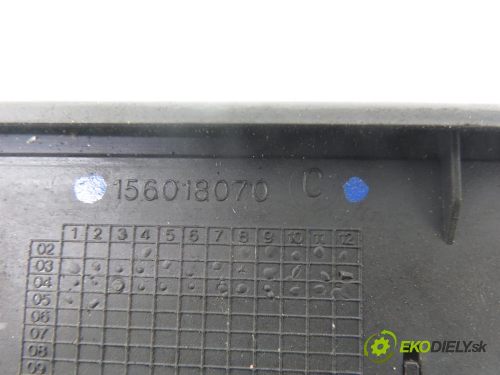 RENAULT SCENIC II (JM0/1_) MINIVAN 2005 88,00 1.9 DCI - F9Q 812 1870,00 Panel ovládaní oken 156018070