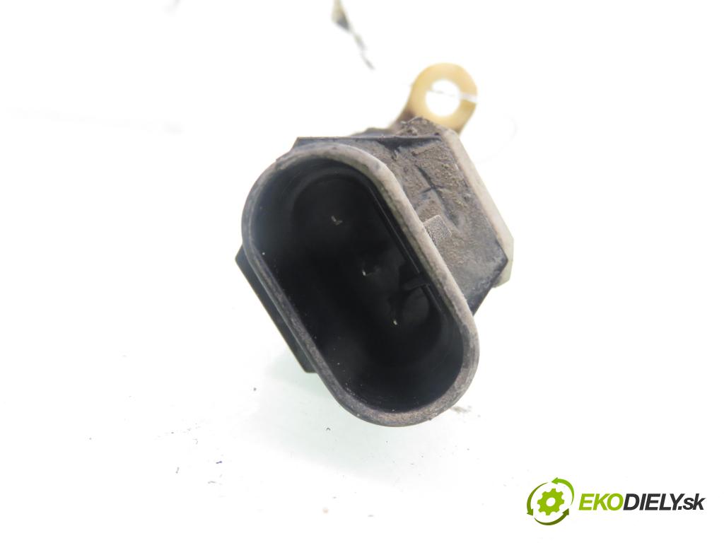 CHEVROLET AVEO / KALOS liftback (T200) HB 2005 61,00 1.4 - F14S3 1399,00 Snímač RÝCHLOSTI: 96450960