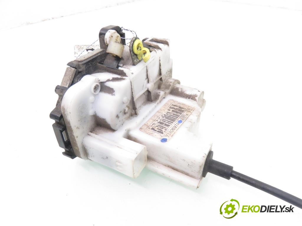 FIAT PANDA (169_) HB 2008 40,00 1.1 54 - 187 A1.000 1108,00 zámok 51826974