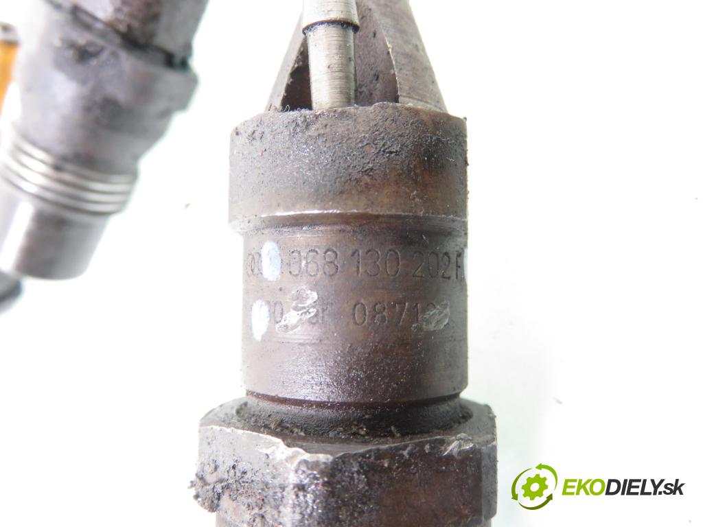 SEAT INCA (6K9) FURGON 2002 47,00 1.9 SDI - AEY 1896,00 vstřikovací ventily 068130202F (Vstřikovací ventil)