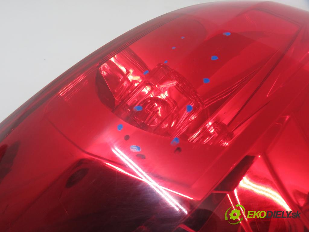 OPEL ANTARA A (L07) SUV 2007 110,00 2.0 CDTI 150 - Z 20 DMH 1991,00 světlo levé zadní