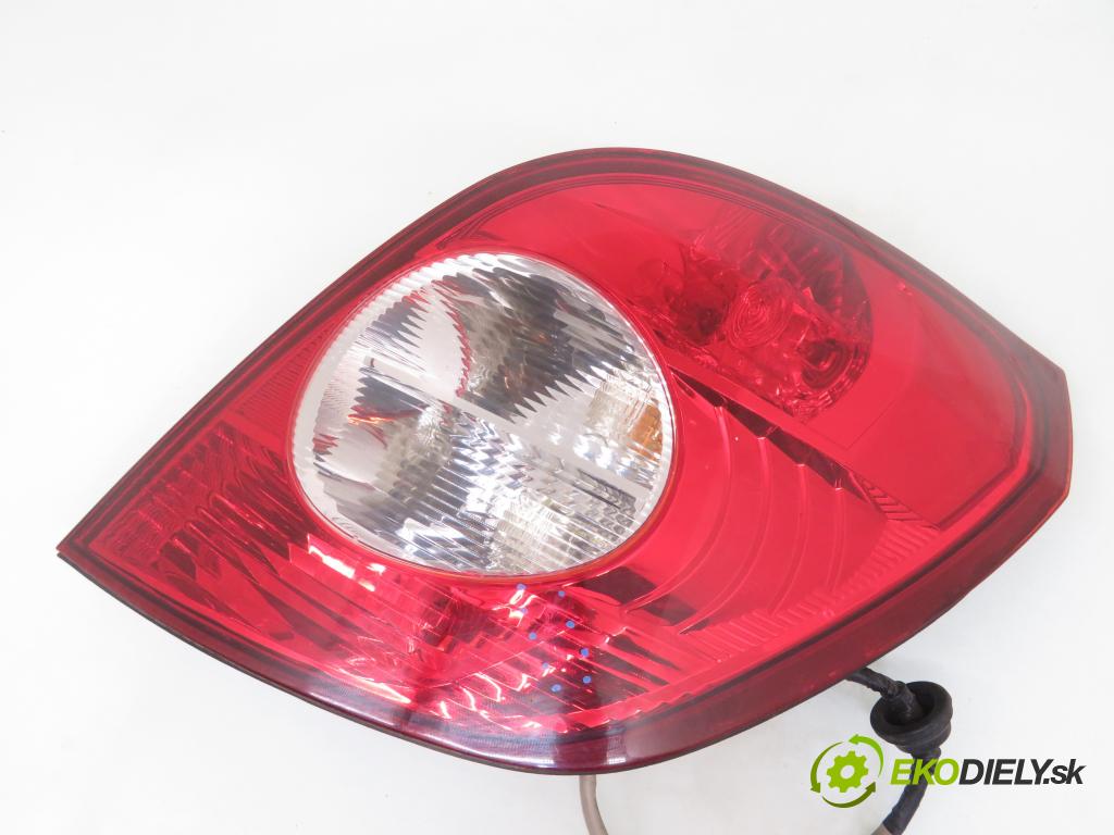 OPEL ANTARA A (L07) SUV 2007 110,00 2.0 CDTI 150 - Z 20 DMH 1991,00 světlo pravé zadní 