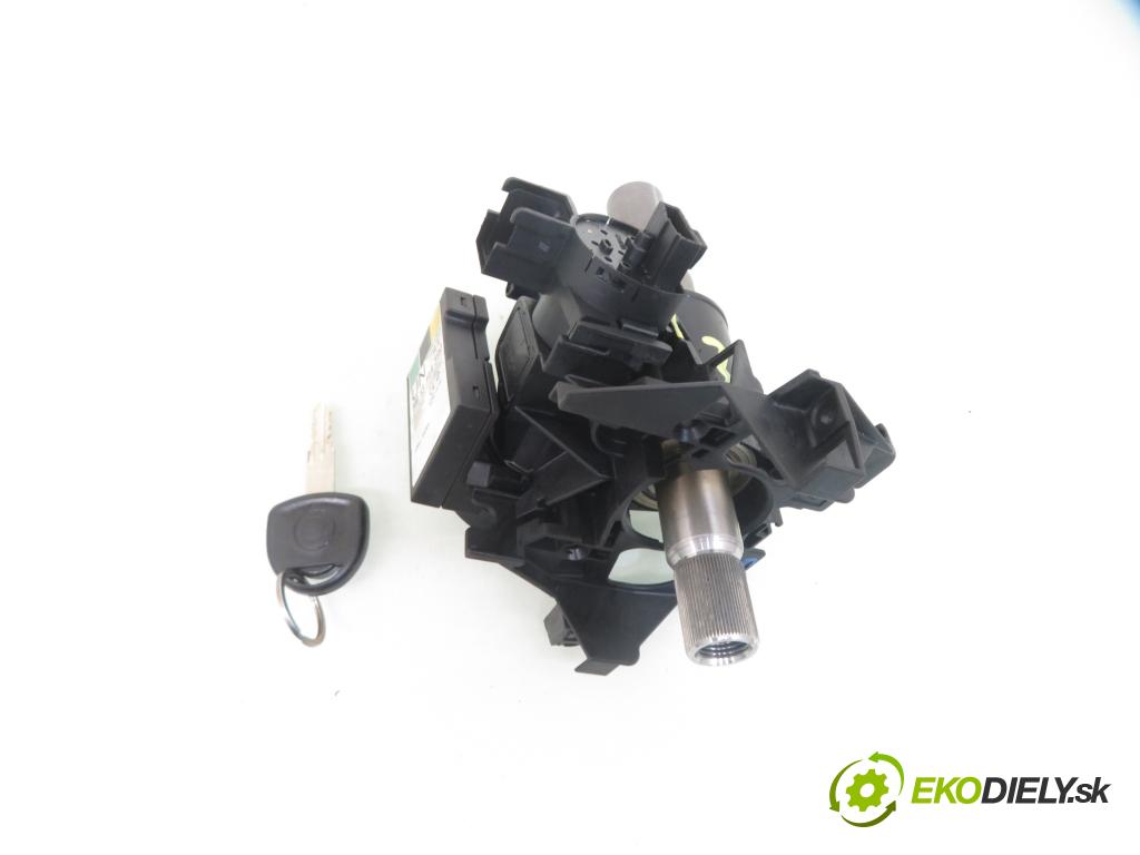 OPEL CORSA C (X01) HB 2003 44,00 1 - Z 10 XEP 998,00 spínačka / imobilizéra IMMO / řídící jednotka 0261208393 ; 55354327 ; 13236032