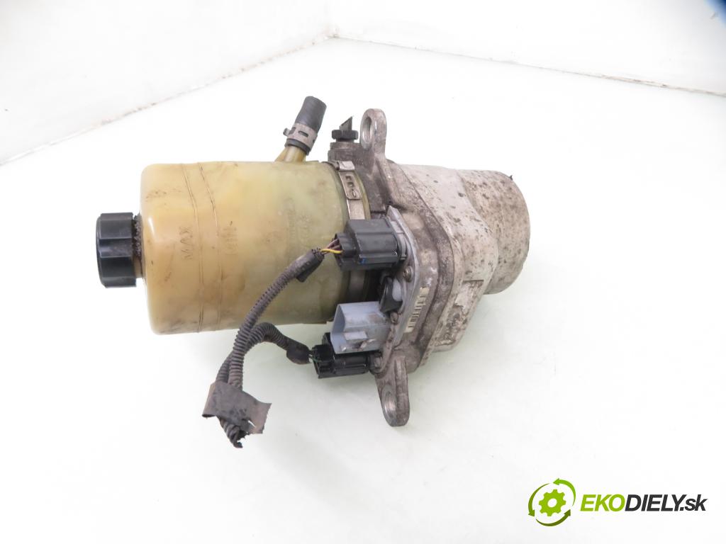 FORD C-MAX (DM2) MINIVAN 2004 80,00 1.6 TDCi - G8DD 1560,00 Pumpa servočerpadlo 4M513K514AD ; 1040085011094