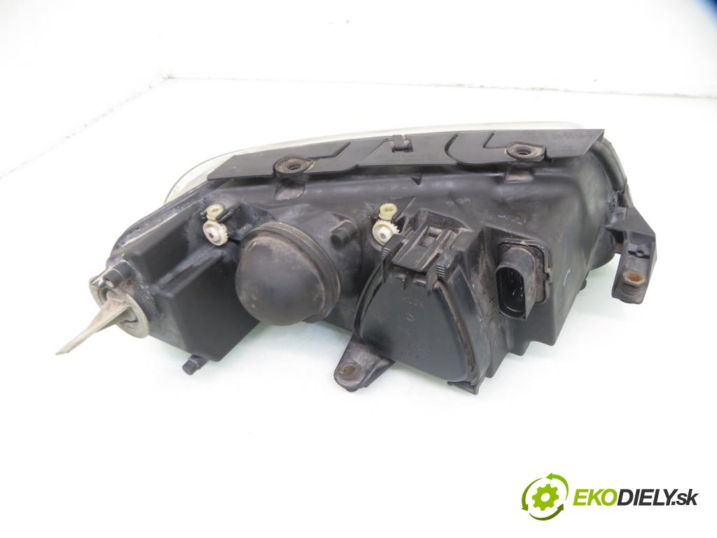VW PASSAT B5.5 (3B3) SEDAN 2002 74,00 1.9 TDI PD 101 - AVB 1896,00 Svetlo LP 3B0941015AK ; 1EL00835001
