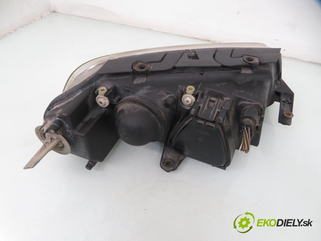 VW PASSAT B5.5 (3B3) SEDAN 2002 74,00 1.9 TDI PD 101 - AVB 1896,00 světlo LP 3B0941015AK ; 1EL00835001
