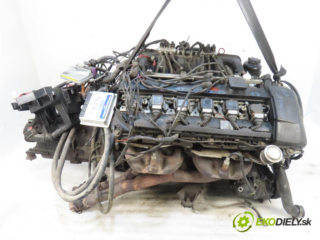 BMW 5 (E39) SEDAN 2000 125,00 520 i - M54 B22 (226S1) 2171,00 motor BENZÍN M54B22 ; 226S1