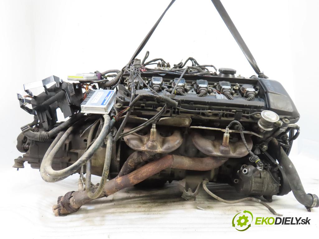 BMW 5 (E39) SEDAN 2000 125,00 520 i - M54 B22 (226S1) 2171,00 motor BENZÍN M54B22 ; 226S1