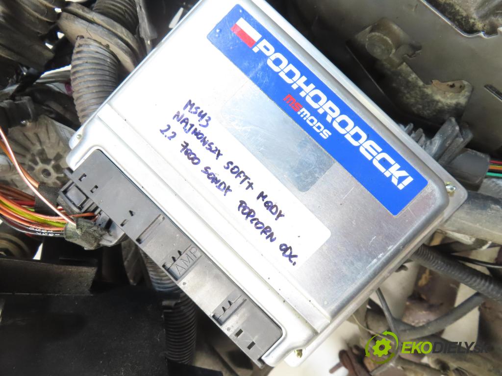 BMW 5 (E39) SEDAN 2000 125,00 520 i - M54 B22 (226S1) 2171,00 motor BENZÍN M54B22 ; 226S1