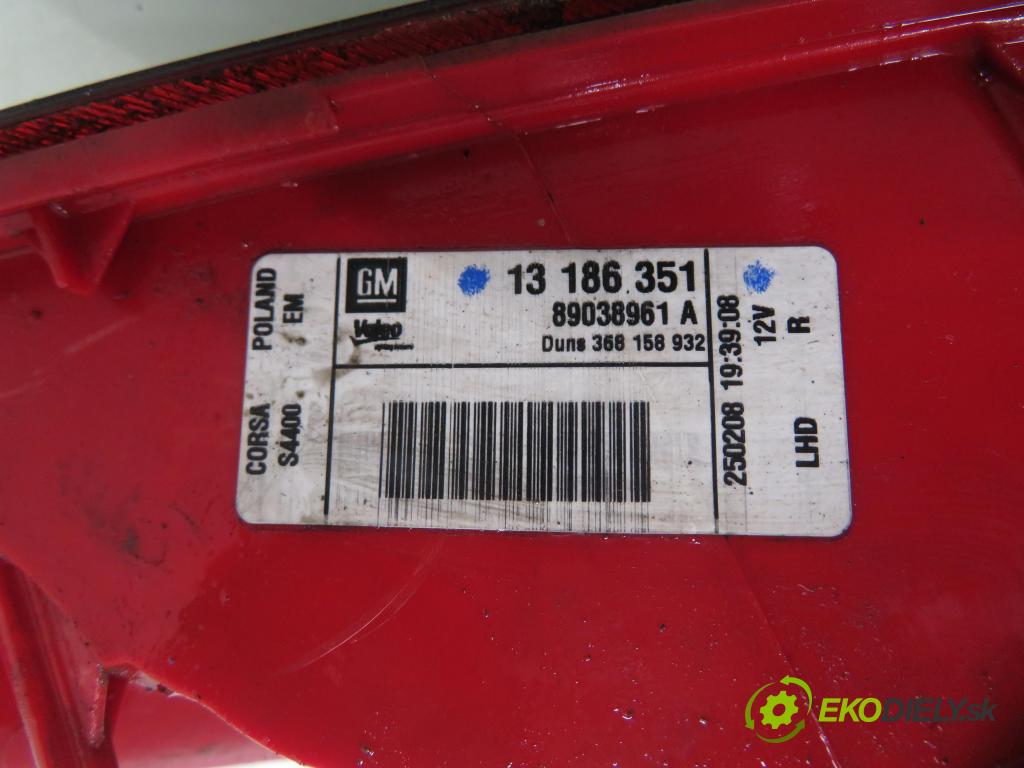 OPEL CORSA D (S07) HB 2008 44,00 1.0 12V 60 - Z 10 XEP 998,00 Svetlo pravé zadné 13186351