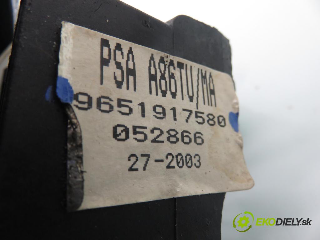 CITROEN C2 (JM_) HB 2003 44,00 1.1 - HFX (TU1JP) 1124,00 ZVEDÁK: 9651917580