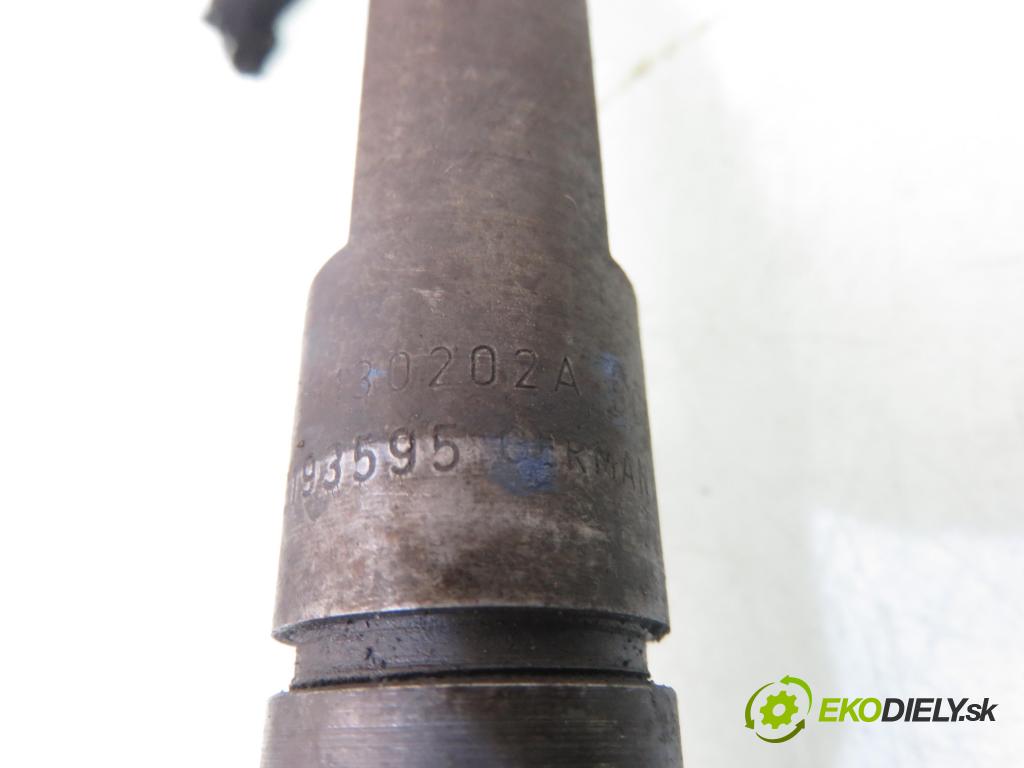 SEAT TOLEDO II (1M2) SEDAN 1999 66,00 1.9 TDI - AGR 1896,00 vstřikovací ventily 038130202B ; 038130202A ; 0432193593 (Vstřikovací ventil)