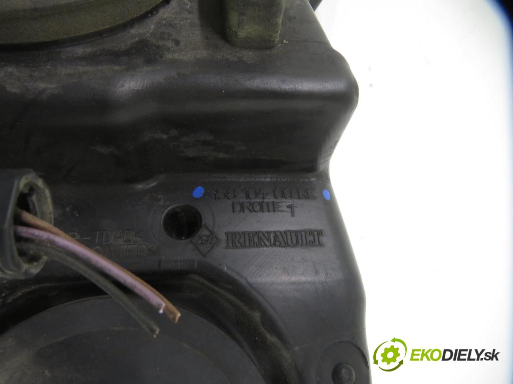 RENAULT SCENIC II (JM0/1_) MINIVAN 2003 83,00 1.6 (JM0C, JM0J, JM1B) - K4M 782 1598,00 Svetlo PP 15810400RE