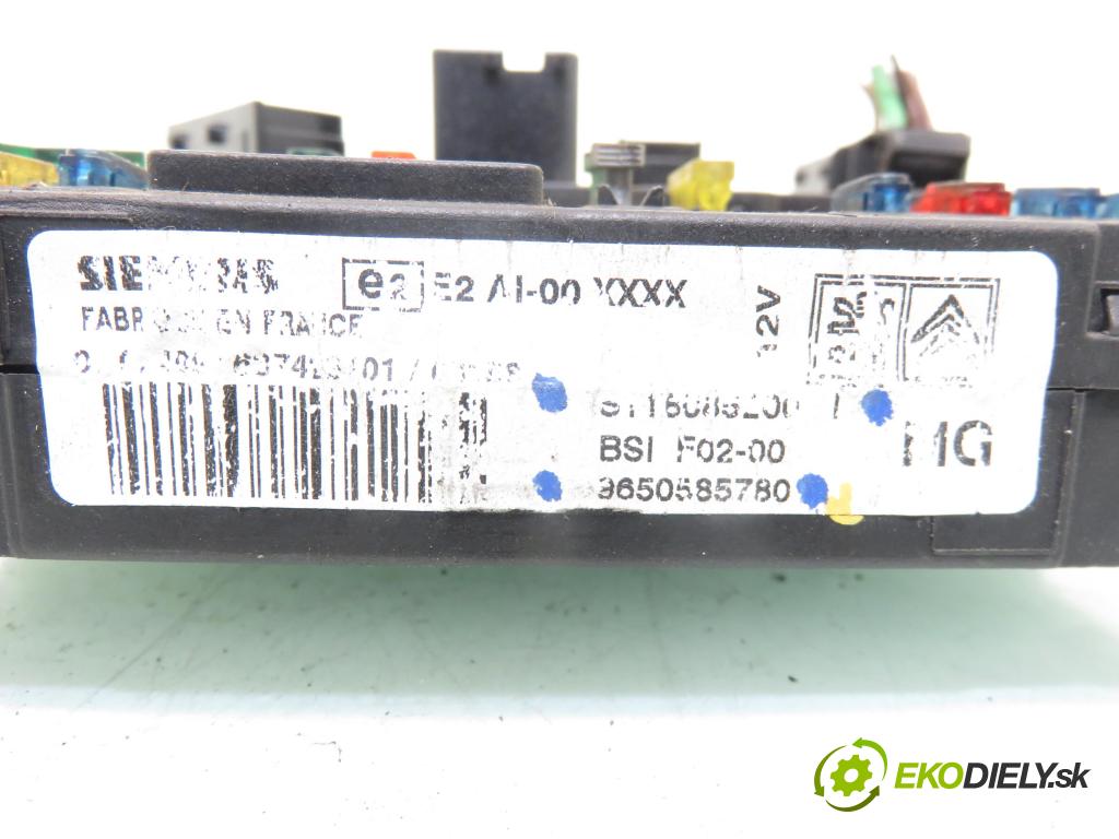 CITROEN C2 (JM_) HB 2003 44,00 1.1 - HFX (TU1JP) 1124,00 MODUL BSI 9650585780 ; S116085200