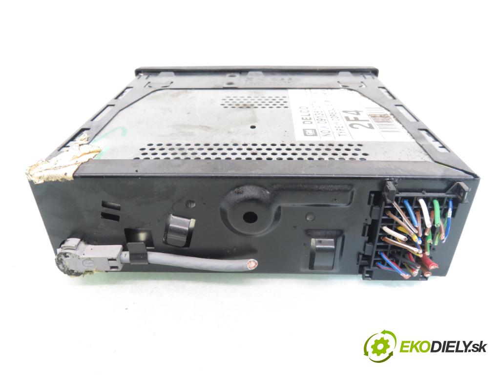 OPEL VECTRA B (J96) KOMBI 1999 74,00 1.6 16V 100 1598,00 RADIO CD 09136107 ; CDR500E