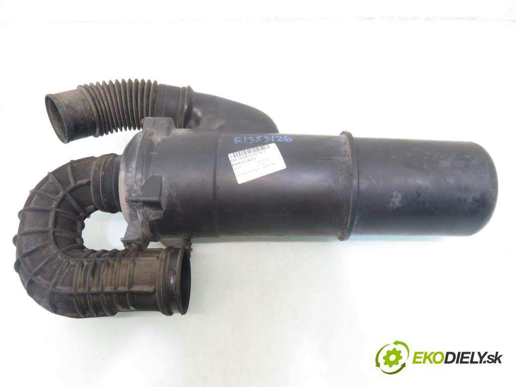 FIAT DOBLO Cargo (223_) KOMBIVAN 2004 74,00 1.9 JTD 100 - 182 B9.000 1910,00 obal filtra vzduchu 46816118 ; 46792662 (Kryt vzduchového filtru)