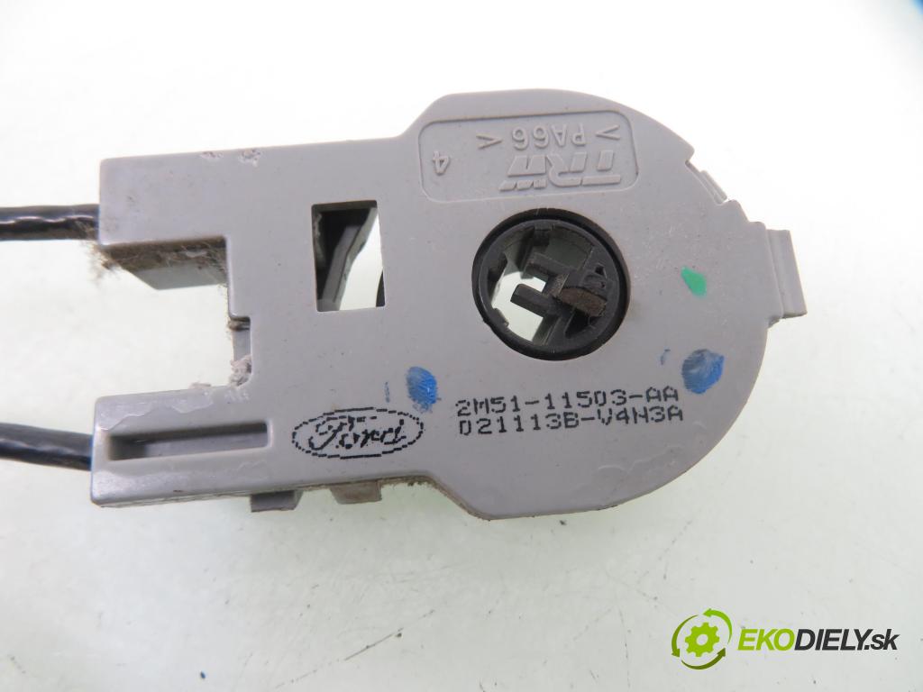 FORD FOCUS (DAW, DBW) HB 2002 74,00 1.6 16V 100 - FYDA 1596,00 lanko panel topení 2M5111503AA ; 2M5111504AA