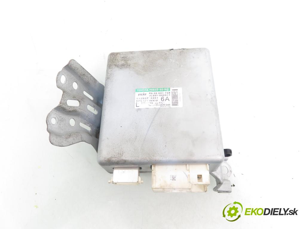 TOYOTA AURIS (_E15_) HB 2009 74,00 1.33 Dual-VVTi 101 - 1NR-FE 1329,00 Riadiaca jednotka servočerpadlo 8965002460 ; JL501000571 ; 1129003261 (Riadiaca jednotka)