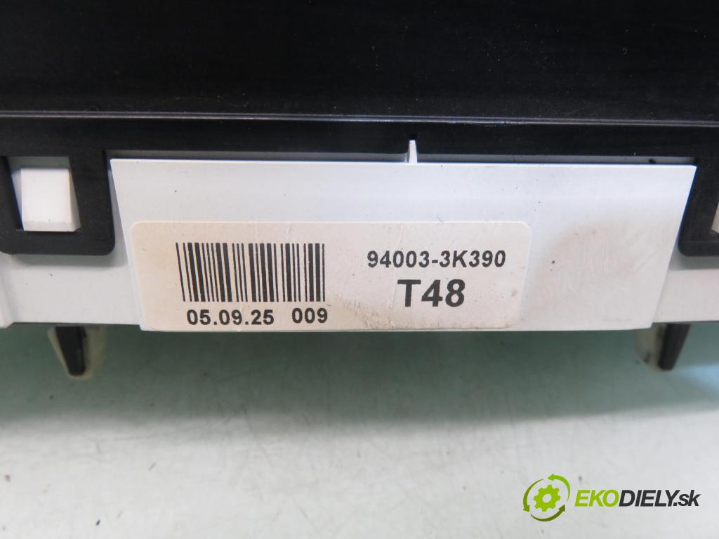 HYUNDAI SONATA V (NF) SEDAN 2005 173,00 3.3 - G6DB 3342,00 prístrojovka elektrický 940033K390