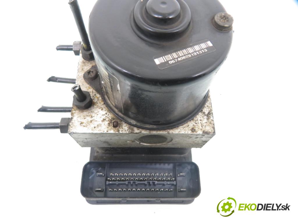 VW POLO (9N_) HB 2001 47,00 1.2 12V 64 - AZQ 1198,00 Pumpa ABS 6Q0614417C ; 6Q0907379F ; 10096003233 (Pumpa ABS)