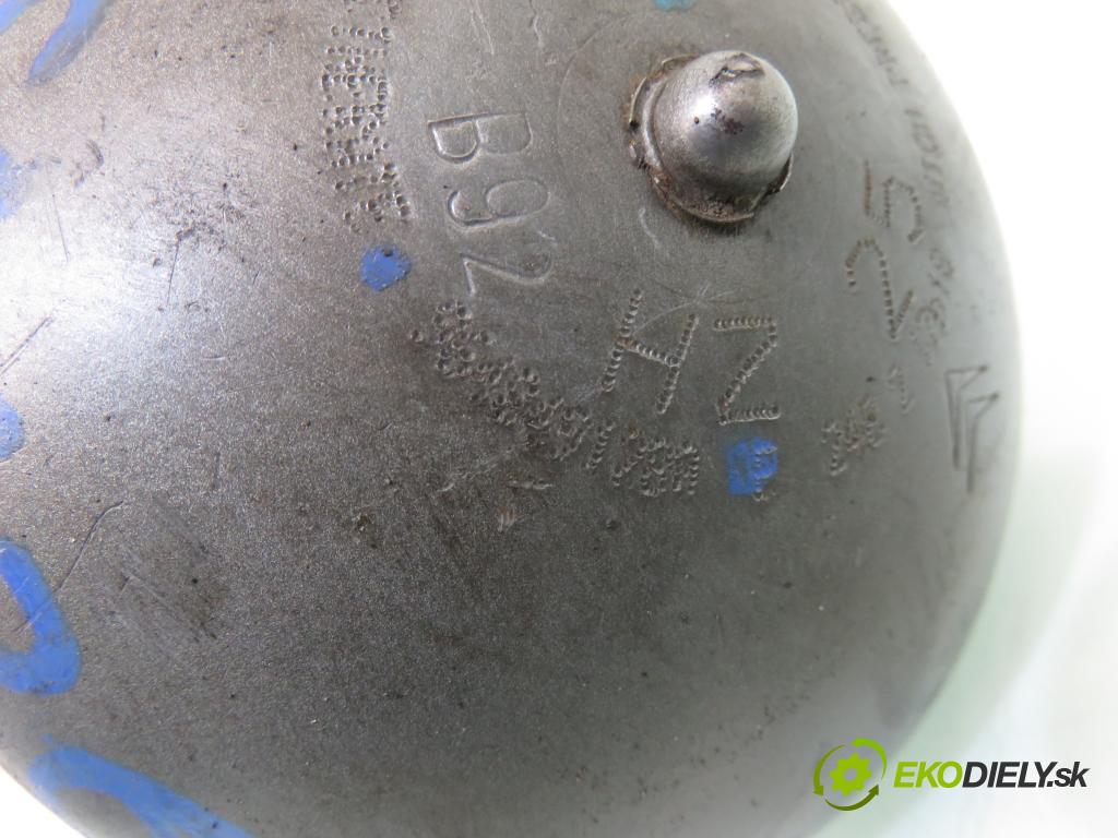 CITROEN C5 I Break (DE_) KOMBI 2003 85,00 1.8 16V (DE6FZB, DE6FZE) - 6FZ (EW7J4) 1749,00 hruška nápravy 9660807480