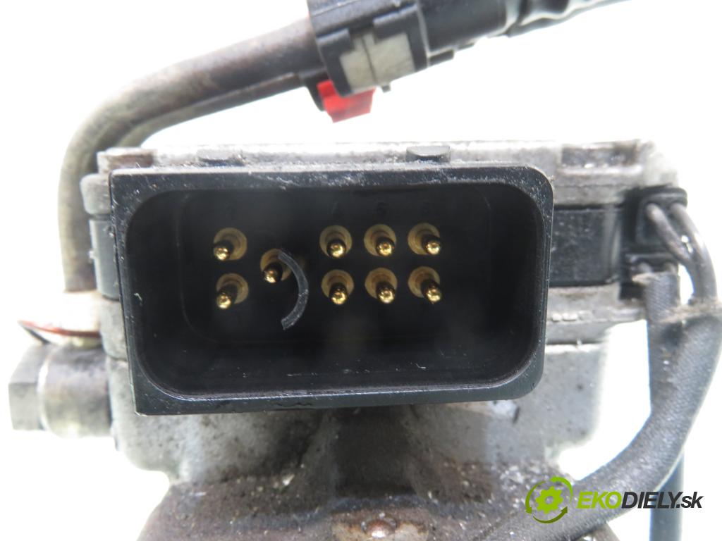 FORD FOCUS (DAW, DBW) HB 2002 66,00 1.8 TDDi 90 - C9DA 1753,00 pumpa vstřikovací 0470004006 ; 7S609A543RD (Vstřikovací čerpadlo)