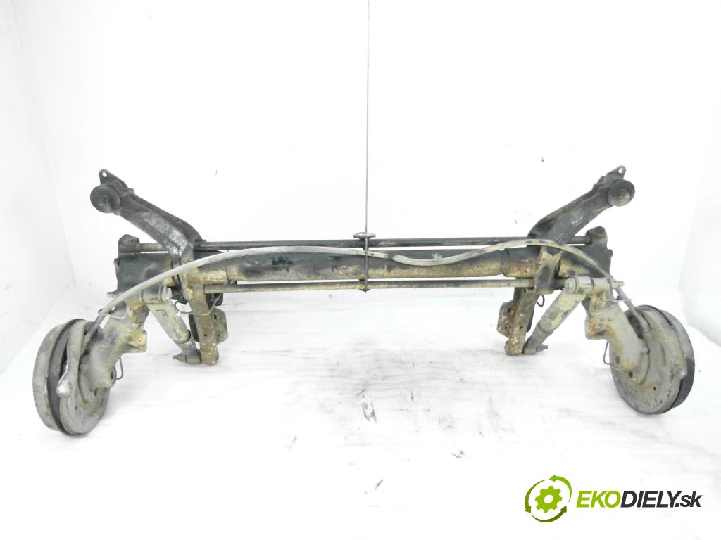 PEUGEOT PARTNER Skrzynia (5_, G_) FURGON 2008 55,00 1.6 HDi 75 - 9HW (DV6BTED4) 1560,00 Výstuha zadná