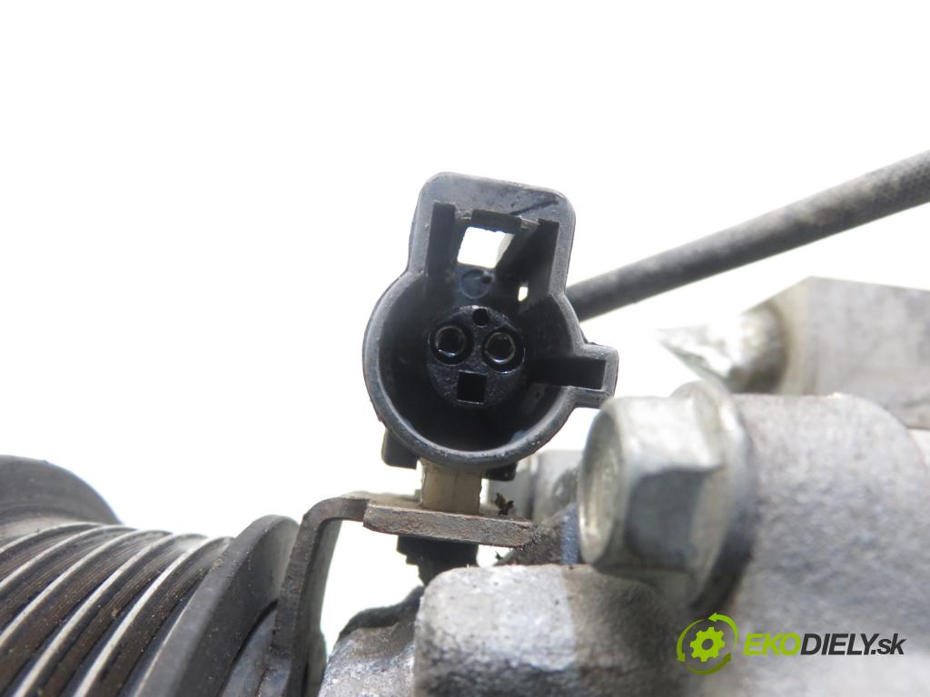FORD FOCUS (DAW, DBW) HB 2002 74,00 1.6 16V 100 - FYDA 1596,00 KOMPRESOR: klimatizace 99000020 ; 8FK351113811 (Kompresor klimatizace)