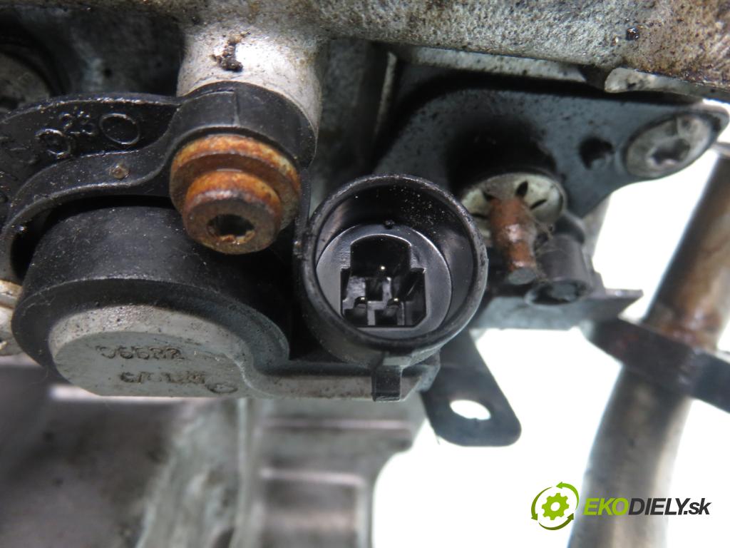 OPEL ASTRA H Kombi (A04) KOMBI 2005 77,00 1.6 - Z 16 XE1 1598,00 potrubí 24435069 ; 55352859
