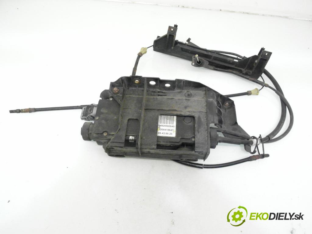 RENAULT SCENIC II (JM0/1_) MINIVAN 2005 88,00 1.9 DCI - F9Q 812 1870,00 BRZDA: ručny elektrický 8200418647