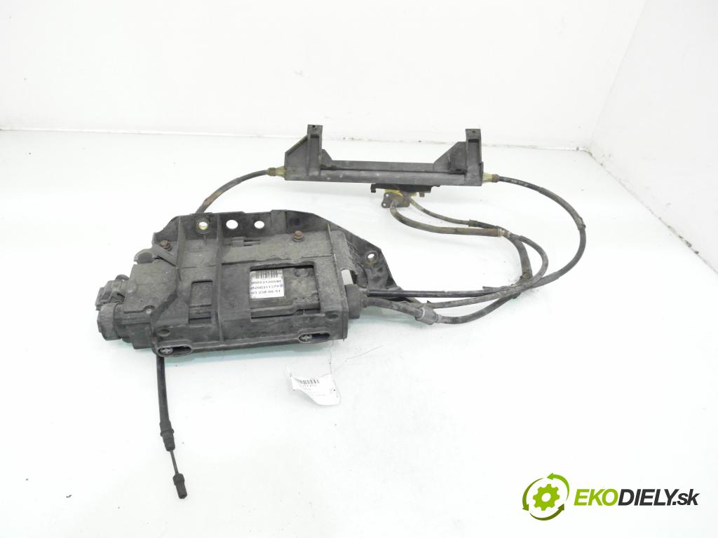 RENAULT SCENIC II (JM0/1_) MINIVAN 2003 83,00 1.6 (JM0C, JM0J, JM1B) - K4M 782 1598,00 BRZDA: ručny elektrický 8200311379