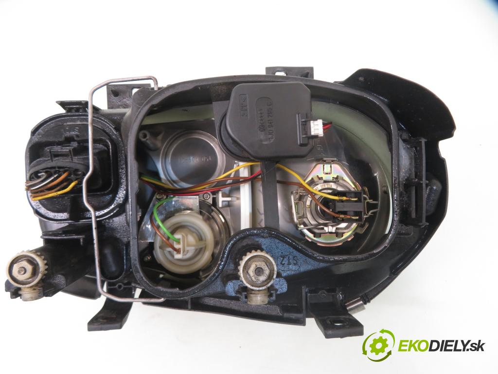 VW GOLF IV (1J1) HB 2003 77,00 1.6 16V - ATN 1598,00 Svetlo LP 15014500