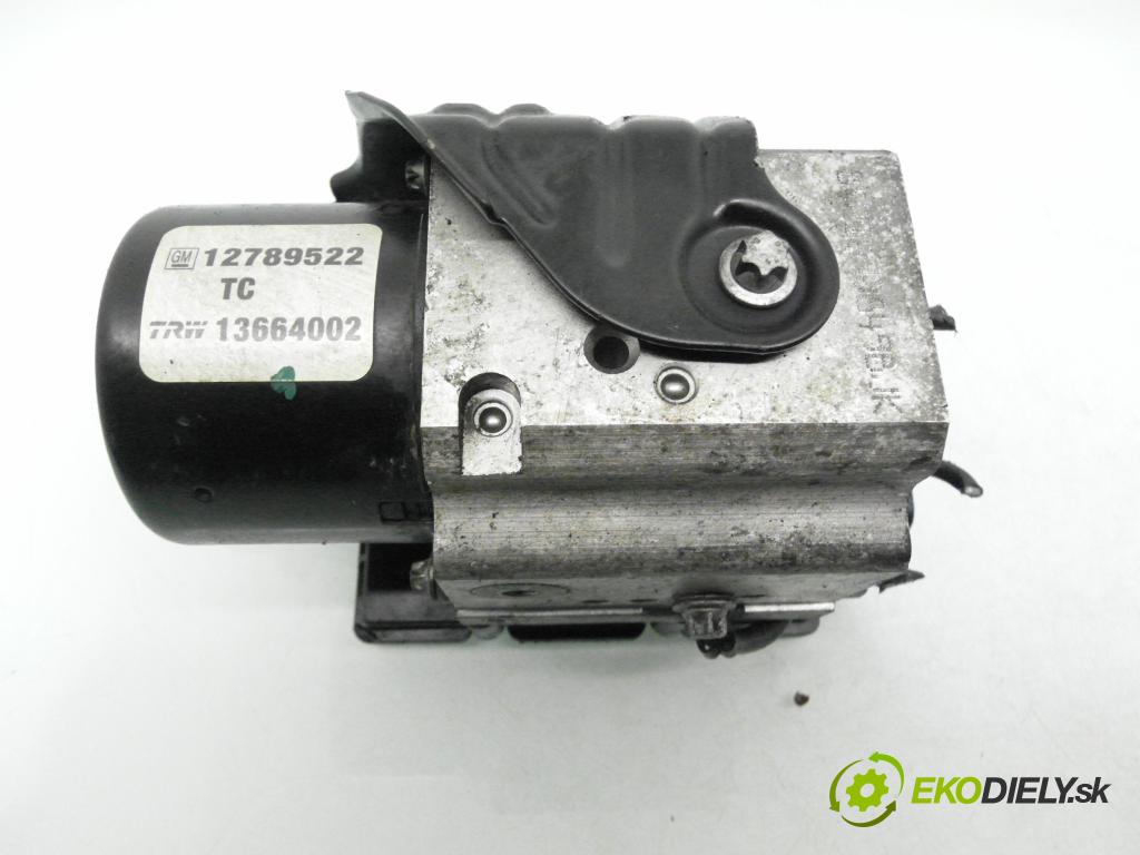 SAAB 9-3 (YS3F) SEDAN 2003 92,00 2.2 TiD - D223L 2171,00 Pumpa ABS 13509102 ; 54084672D ; 12789522 (Pumpa ABS)