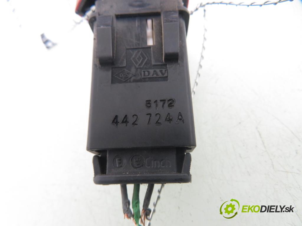 OPEL MOVANO Furgon (X70) FURGON 2005 73,00 2.5 DTi - G9U 754 2464,00 prepínač výstražných (núdzových) 442724A