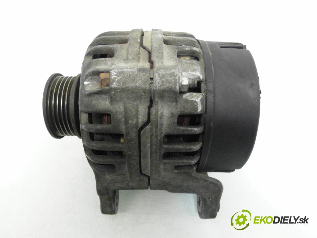 AUDI A4 (8D2, B5) SEDAN 1995 74,00 1.6 - ANA 1595,00 Alternátor 0123310022 ; 058903016 (Alternátor)