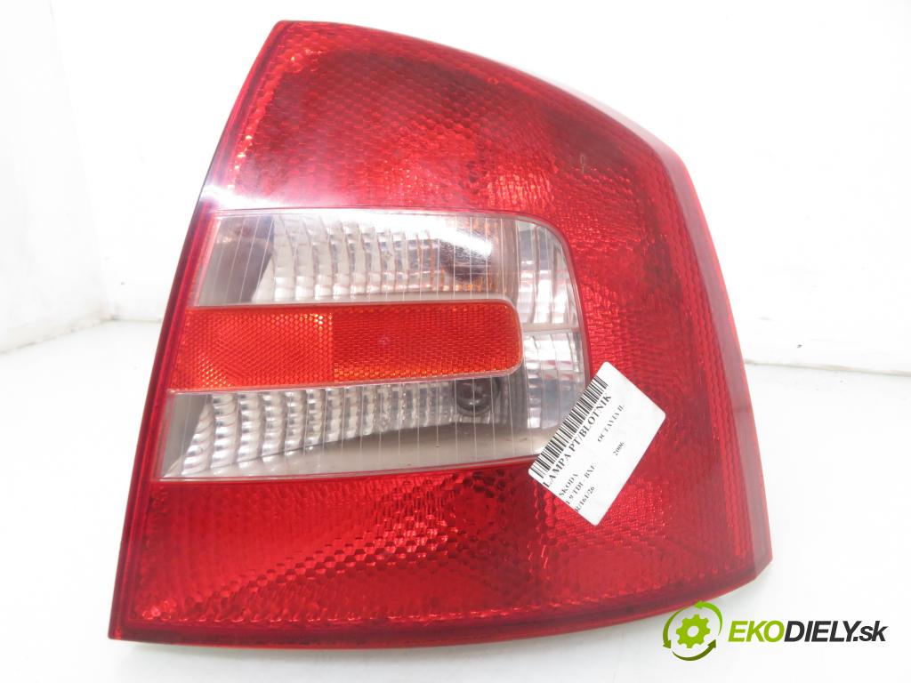 SKODA OCTAVIA II (1Z3) SEDAN 2006 77,00 1.9 TDI - BXE 1896,00 Svetlo pravé zadné 1Z5945096A ; 1Z5945112A
