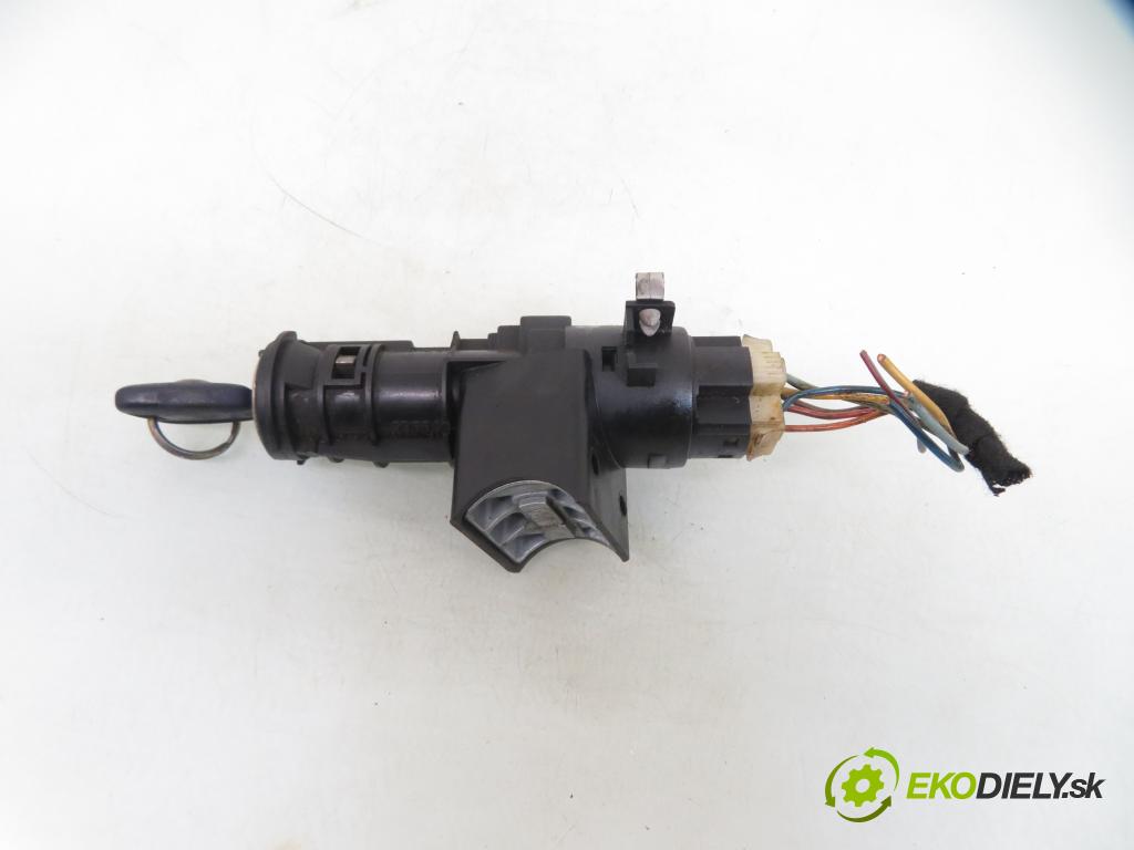 FIAT PUNTO (188_) HB 2002 59,00 1.2 16V 80 - 188 A5.000 1242,00 spinačka / imobilizéra IMMO / Riadiaca jednotka IAW59FM3 ; 46812231 ; 46552681