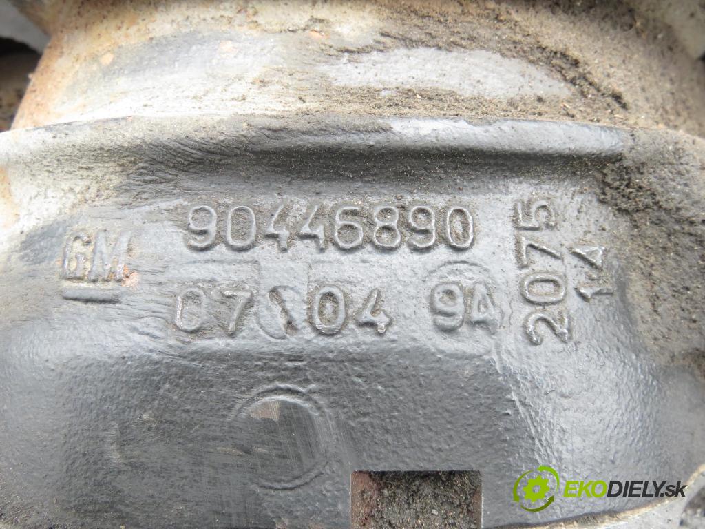 OPEL OMEGA B Kombi (V94) KOMBI 1994 100,00 2.0 16V - X 20 XEV 1998,00 zadné 90446890 ; 90446834