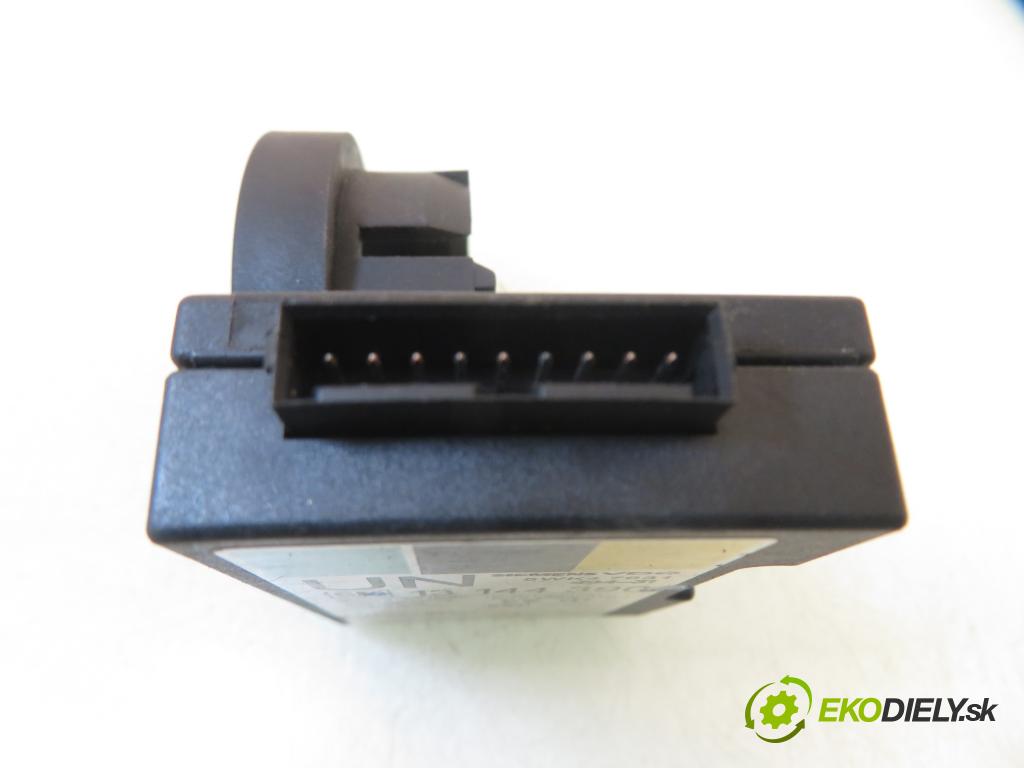 OPEL TIGRA TwinTop (X04) CABRIO 2005 66,00 1.4 - Z 14 XEP 1364,00 spinačka / imobilizéra IMMO / Riadiaca jednotka 0261208394 ; 55354328