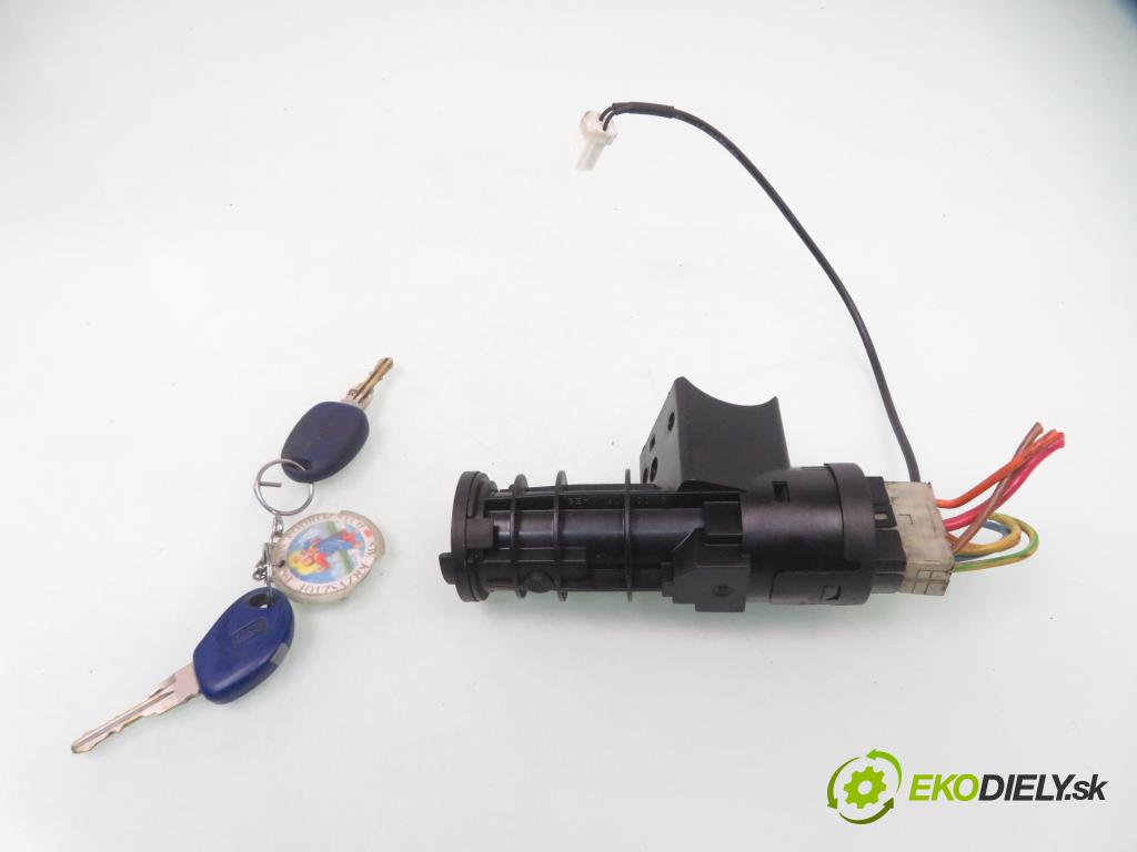 FIAT SIENA (178_) / ALBEA SEDAN 2003 59,00 1.2 - 188 A5.000 1242,00 spinačka / imobilizéra IMMO / Riadiaca jednotka 46534755 ; IAW18FB4 ; 46450487